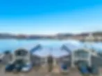 Dronebilde over Huvik Brygge mot indre havn i Sandefjord