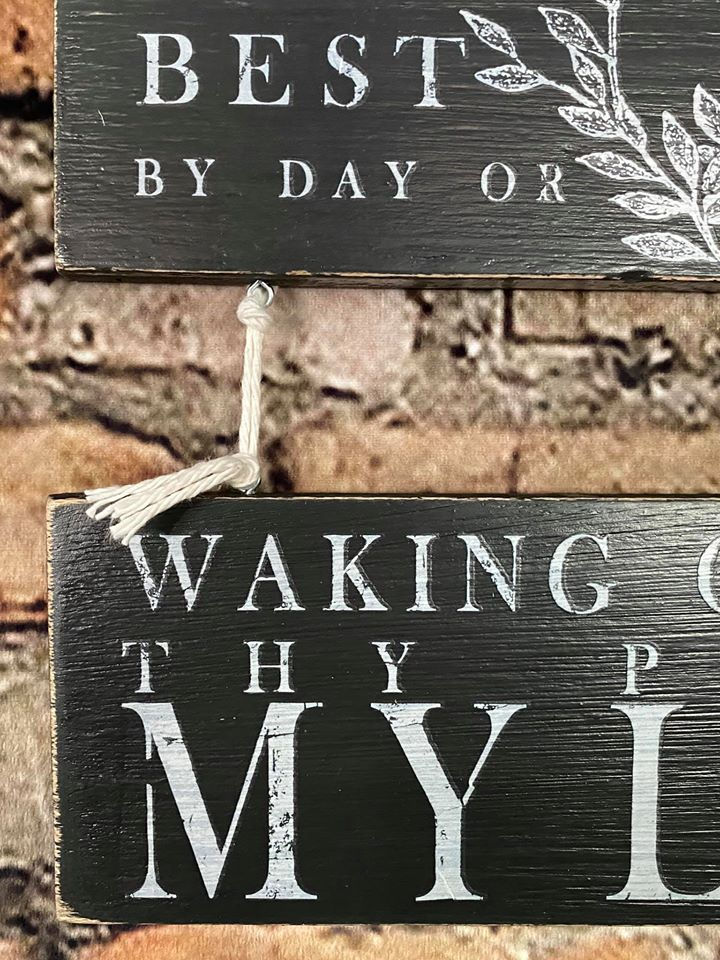 Miniature : Be thou my vision small