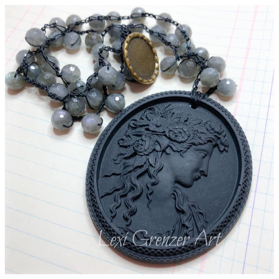 Miniature : Moule silicone 'Cameos', IOD
