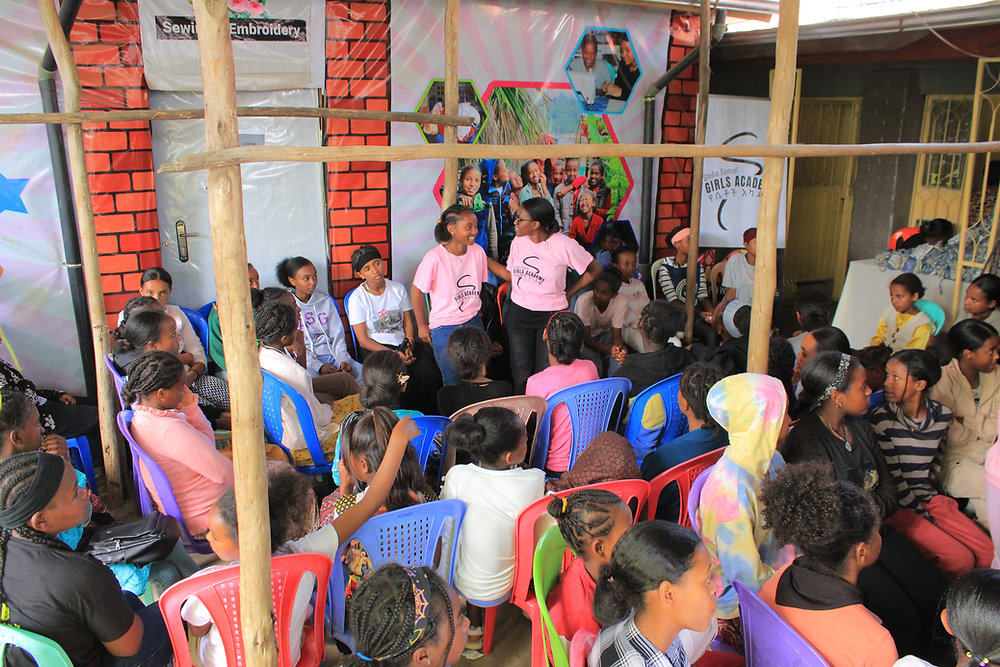 More Than 250 Girls Gather for Menstrual Hygiene Day in Addis Ababa