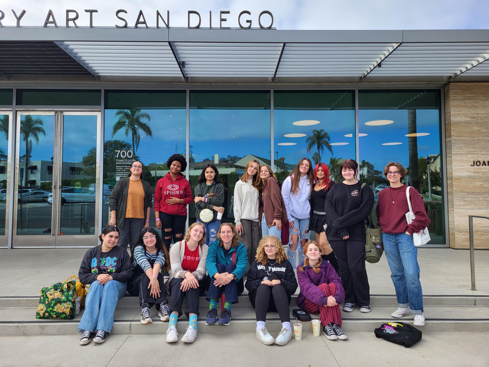 Students pose outside the Gallery Art San Diego