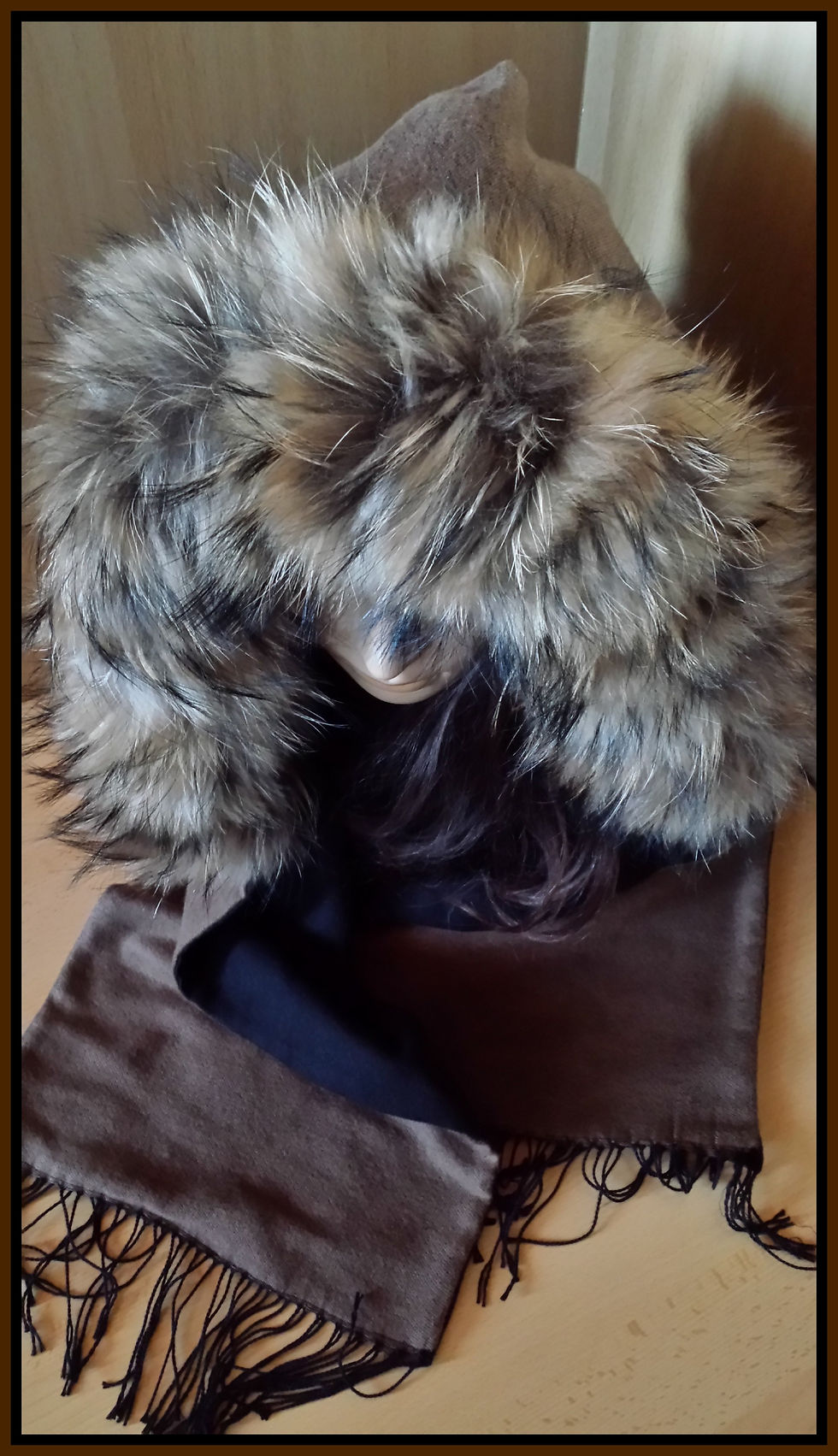 Miniaturbild: ***Merryland*** Kapuzenschal Echtfell aus fine Raccoon Waschbär