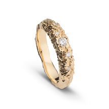 forlovelsesring frierring guldring fingerring diamantring guldring med diamant prinsessering guldsmed ToForm vestergade aarhus århus organisk unik speciel speciallavede smykker 14 karat