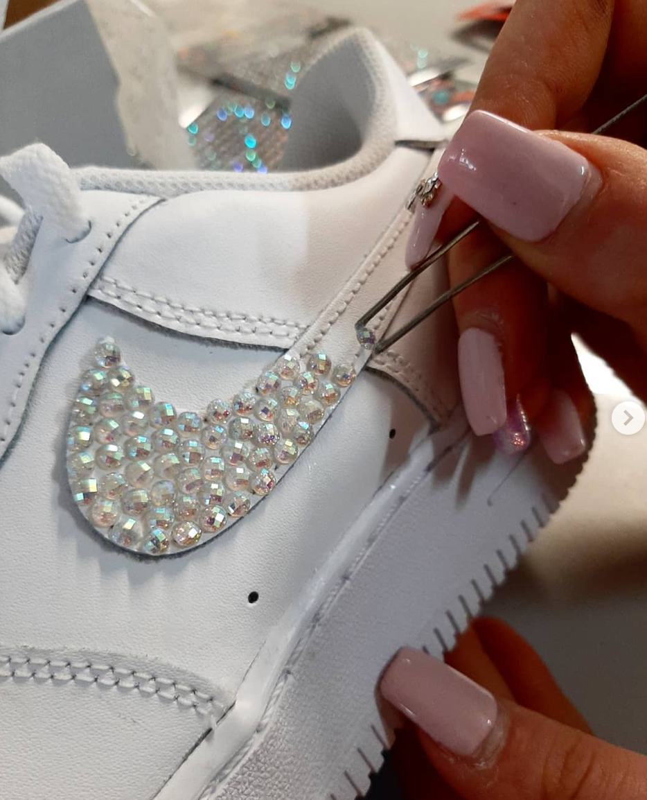 Outgoing At dawn Fearless af1 بلينغ Fantasy Perversion Scandalous