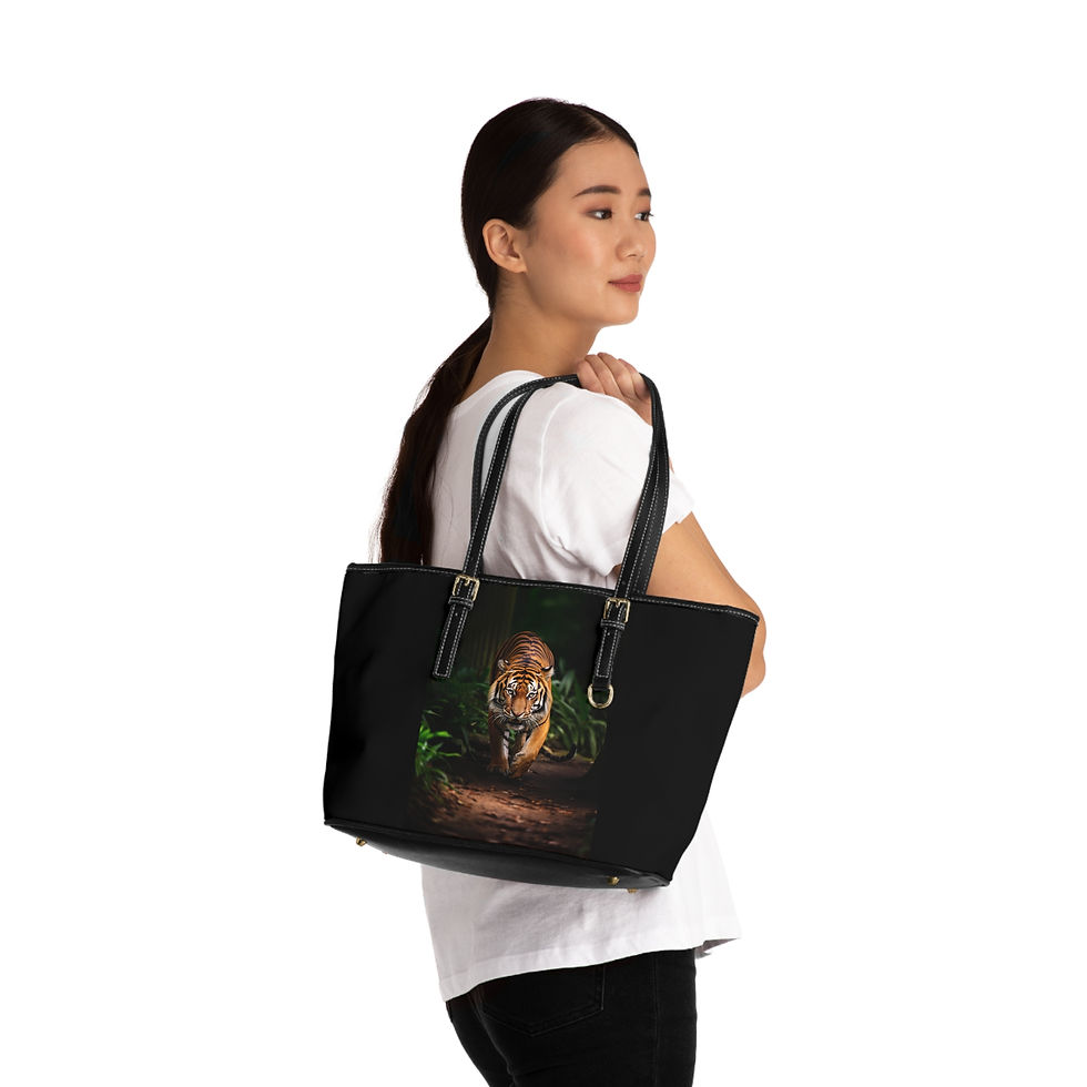 Thumbnail: Leather Shoulder Bag Tiger