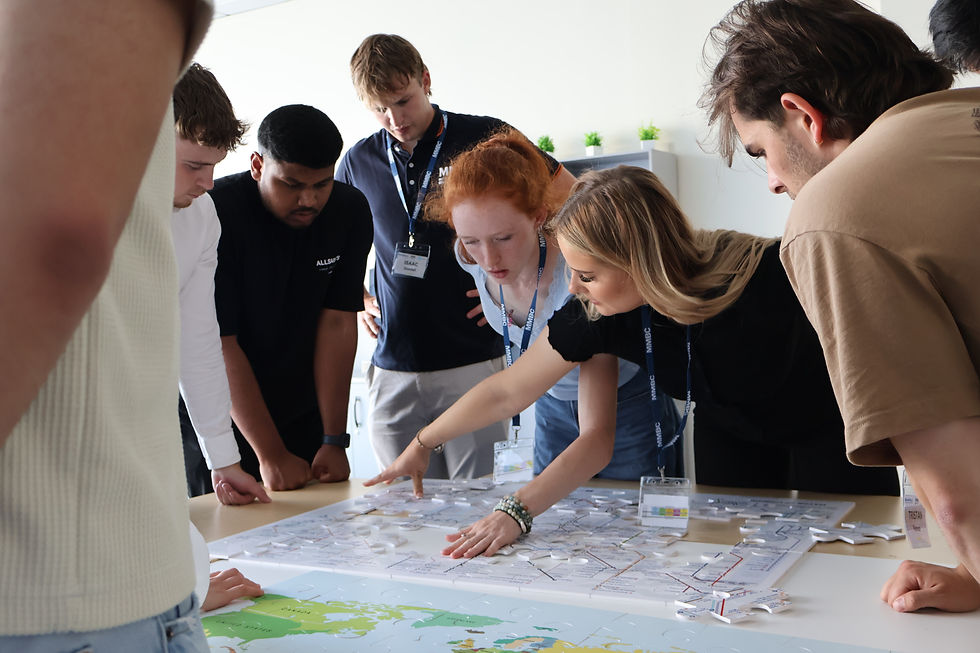 Third cohort completes Mott MacDonald Bentley graduate and apprentice programme