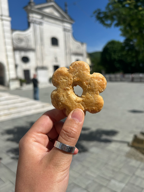 A' töa ligure, tradizione culinaria ligure: il canestrelletto di Torriglia