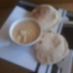 Hummus con pan