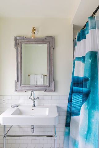 Hogs House-9347.jpg