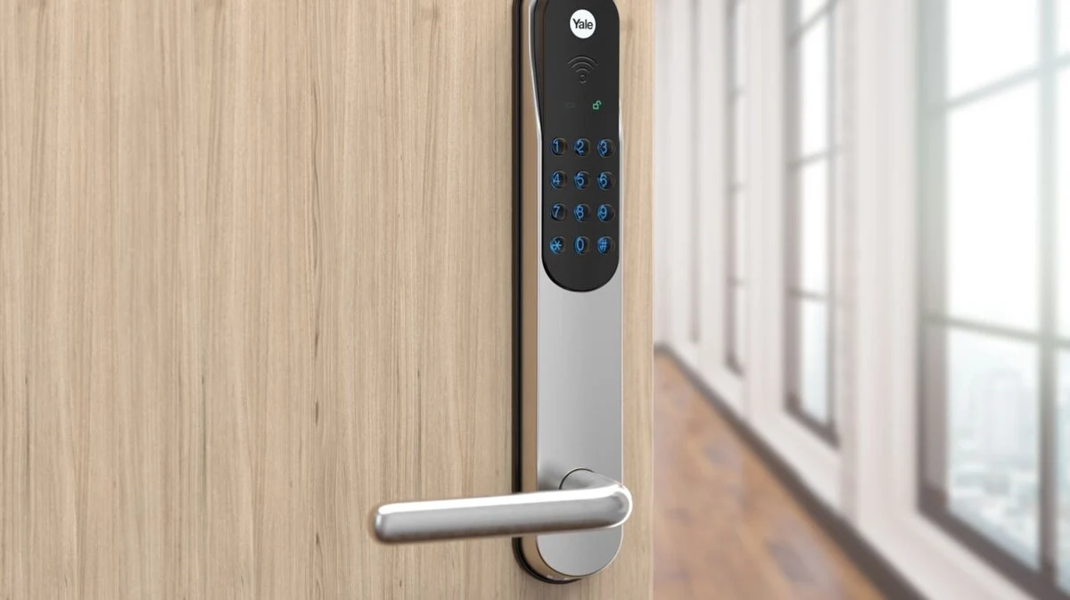 monterat yale doorman