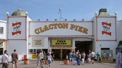 rsz_ve-clactonpierhome