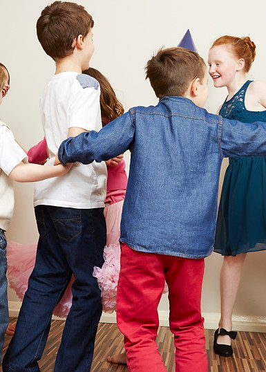 group-of-kids-holding-hands-in-a-circle-2026-01-05-23-31-45-utc.jpg