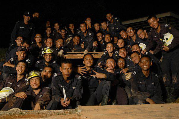 Night exercise during Mus's 42nd Basic Officer Course in SCDF.