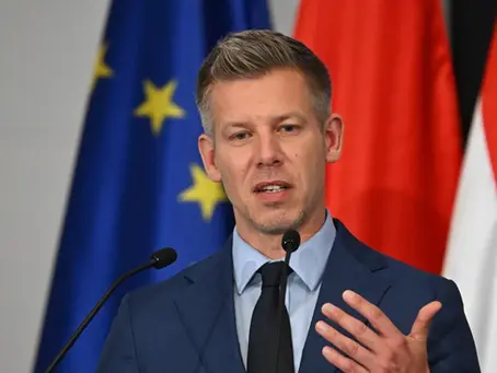 Hungary’s PM Elect Invites Netanyahu, Warns of Possible Arrest