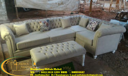 5.3 sofa sudut Shabby MAT kayu mahony Finishing Duco white Cover bludru Bantal sesuai foto IDR 8,5 c