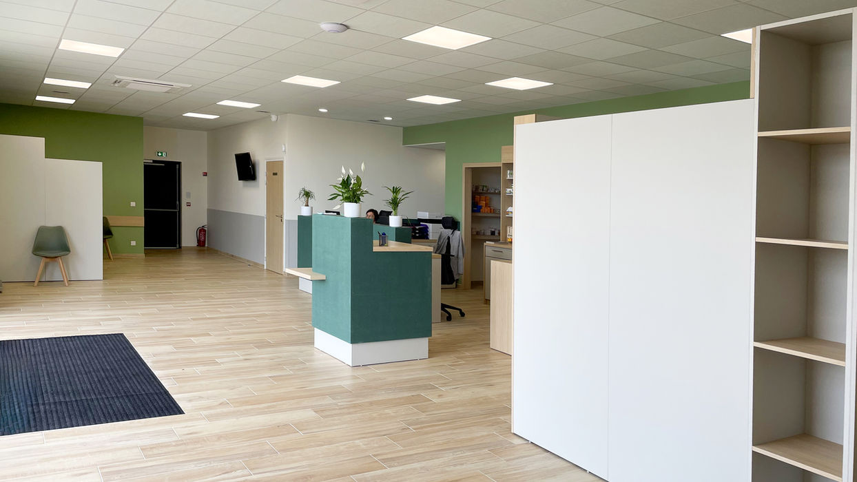 Hall d'entrée clinique vétérinaire Alès