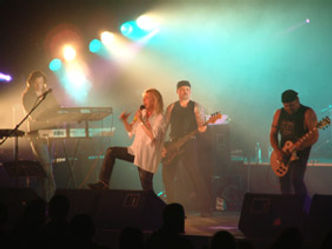 Bob Catley band on stage