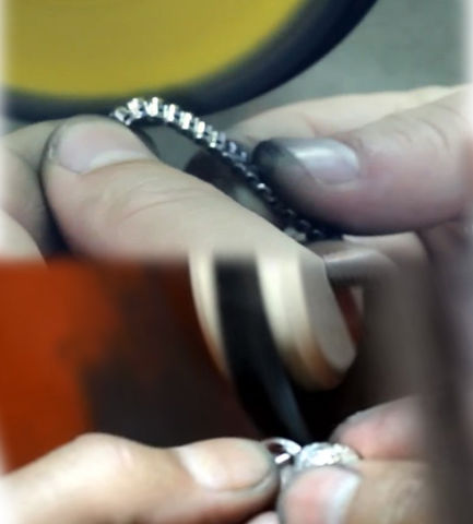 #jewellery
#jewelry
#polishing
#cleaning
#gold
#silver
#accessories
#diamonds
#handmadejewelry
#finejewelry