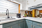 2228 US69 Nederland TX 77627-large-019-015-Kitchen-1500x1000-72dpi.jpg