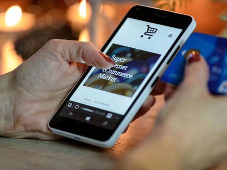 Redefining E-commerce through Metaverse Marketplace