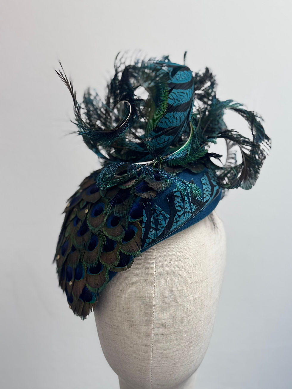 Thumbnail: Strutt and flutter AW26