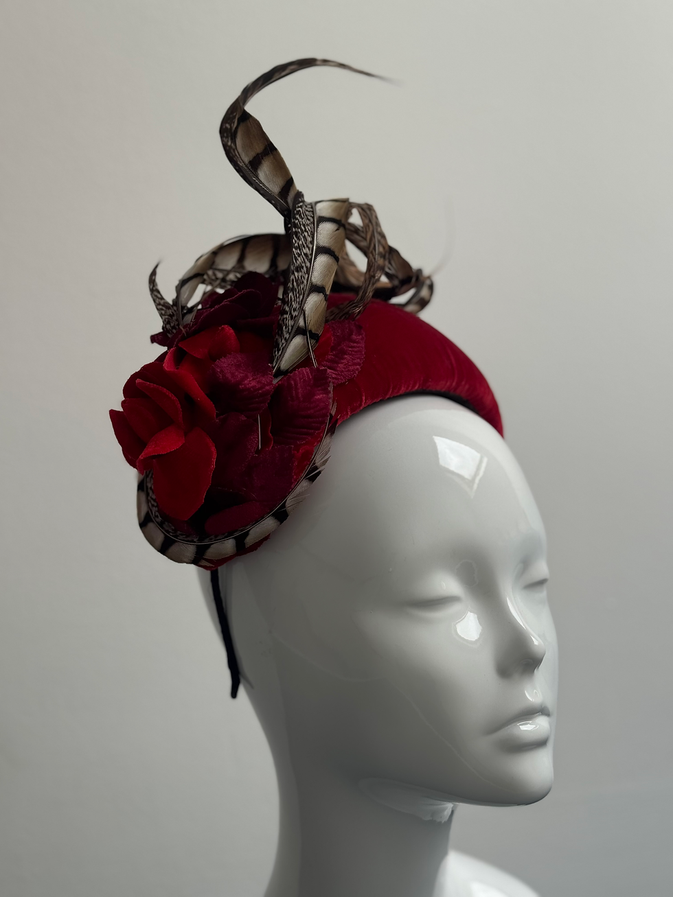 Thumbnail: Can I get a halo in red rose AW26