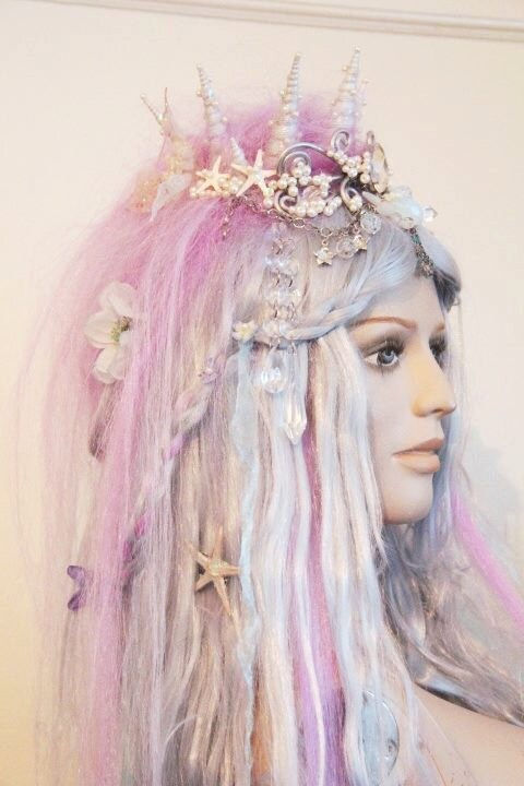 Thumbnail: Silver Lilac Mermaid Wig