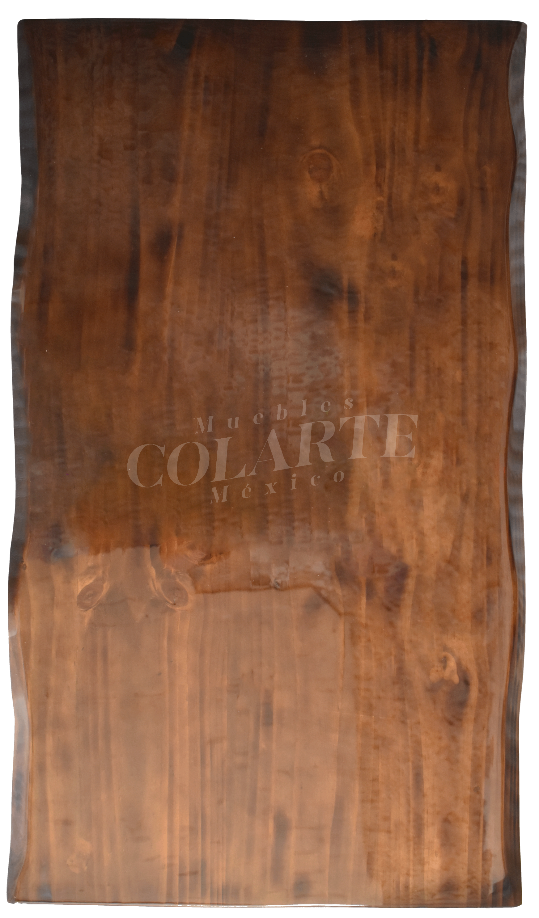 Cubierta de madera de pino con bordes naturales para restaurante