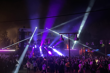 Partytechnik Berlin: Lieferung und Aufbau von DJ-Equipment, PA-Anlagen und Lichttechnik