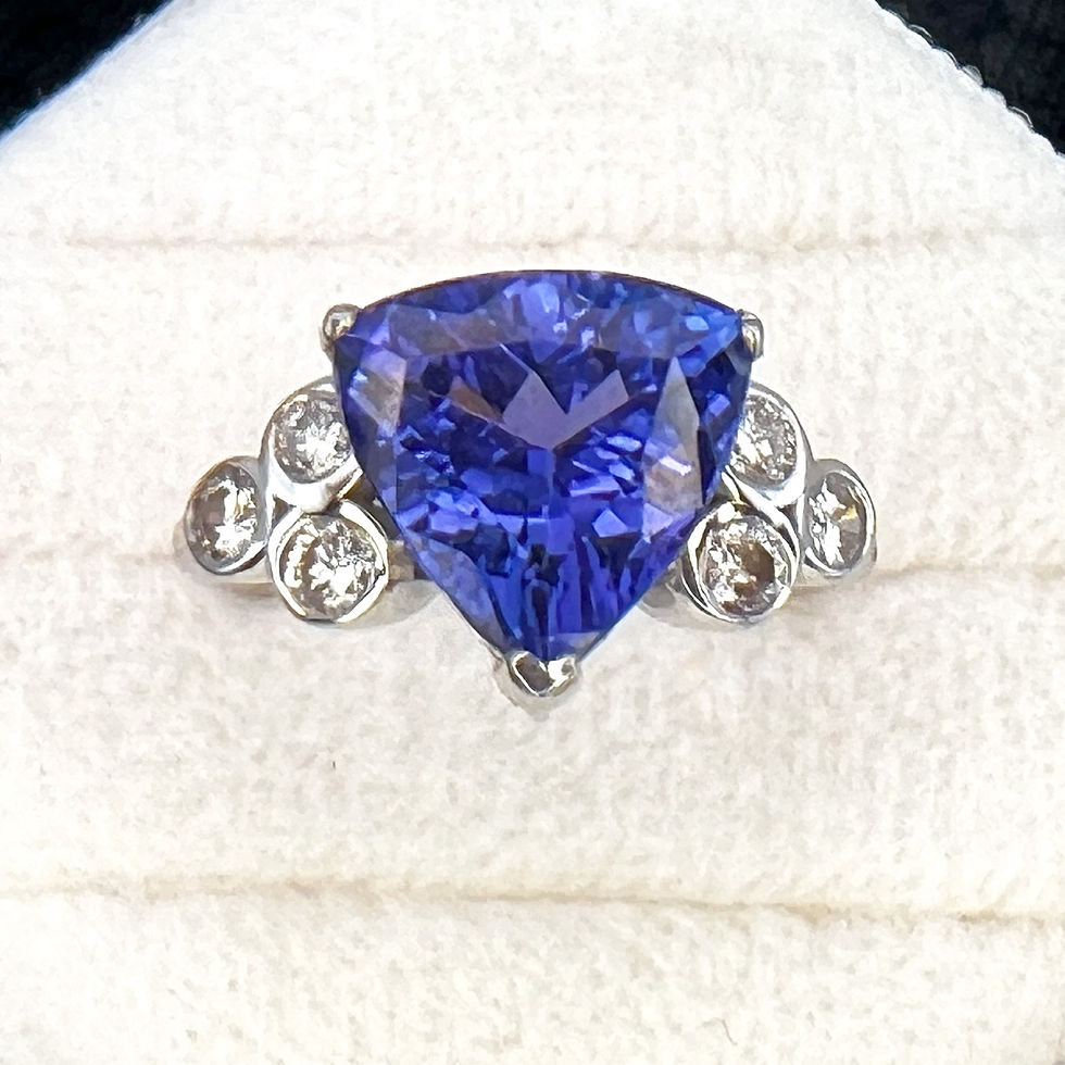 Thumbnail: Trilliant Tanzanite (3.84 ct) Ring with Diamonds (0.42 ct) in 18k White Gold