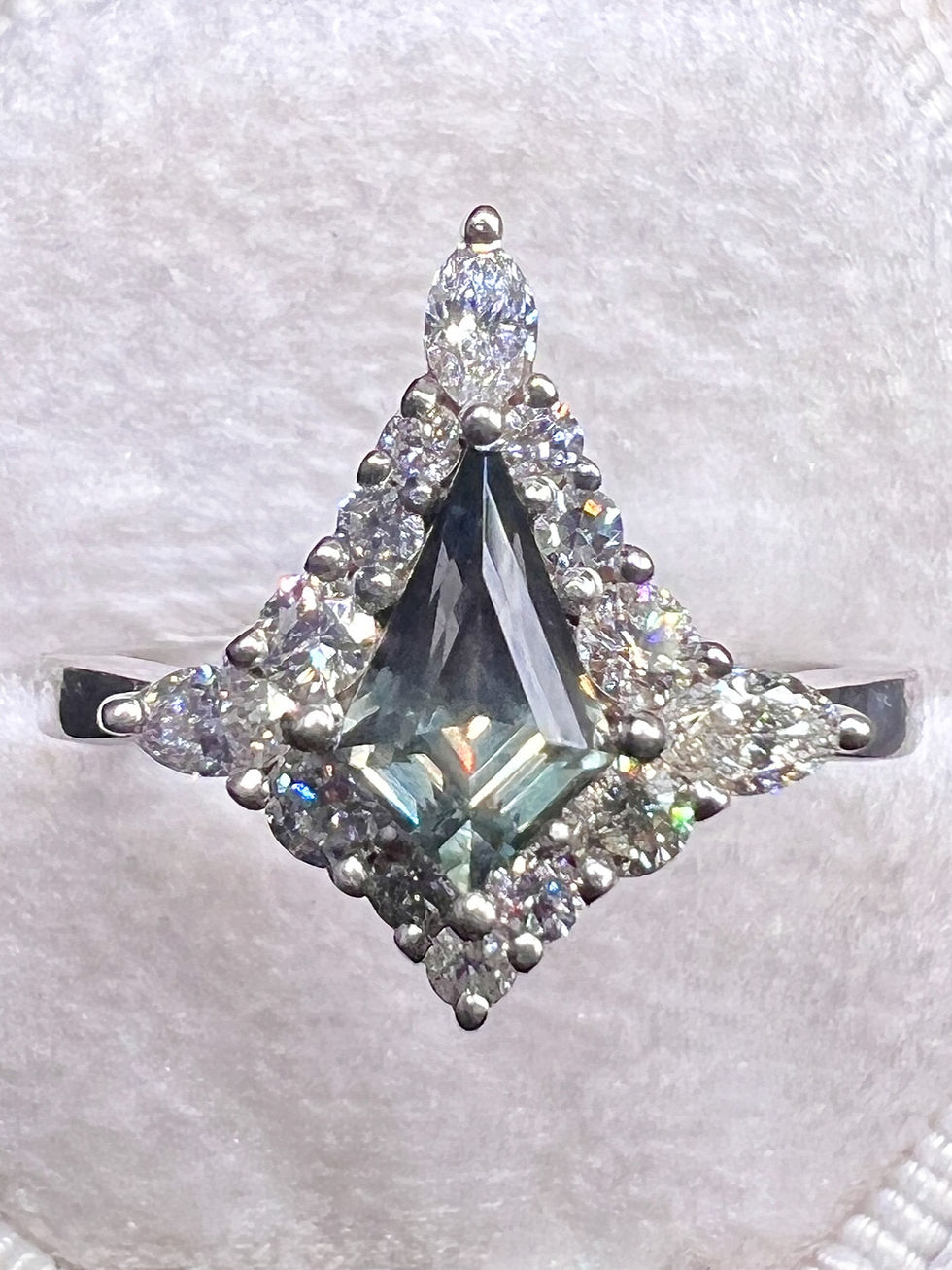 Thumbnail: Kite Parti Sapphire (0.88 ct) Ring with Diamonds (0.61 ct) in 18k White Gold