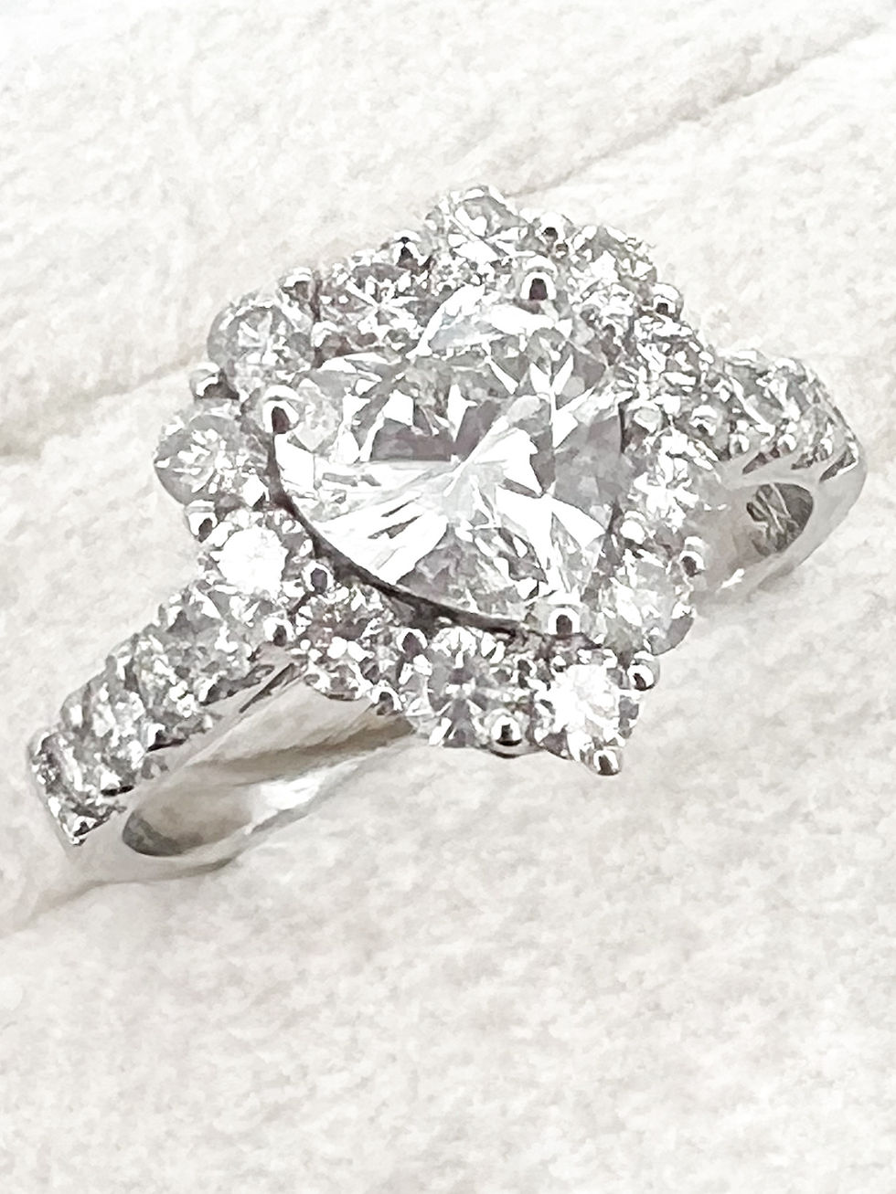 Thumbnail: Heart Diamond (1.01 ct) Ring with Side Diamonds (1.04 ct) in 18k White Gold