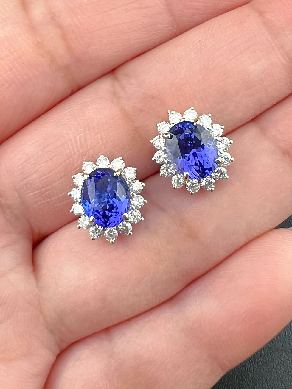 Thumbnail: Oval Tanzanite (2.91 ct) Earrings w/ Diamond Halo (0.51 ct) in 18k White Gold 