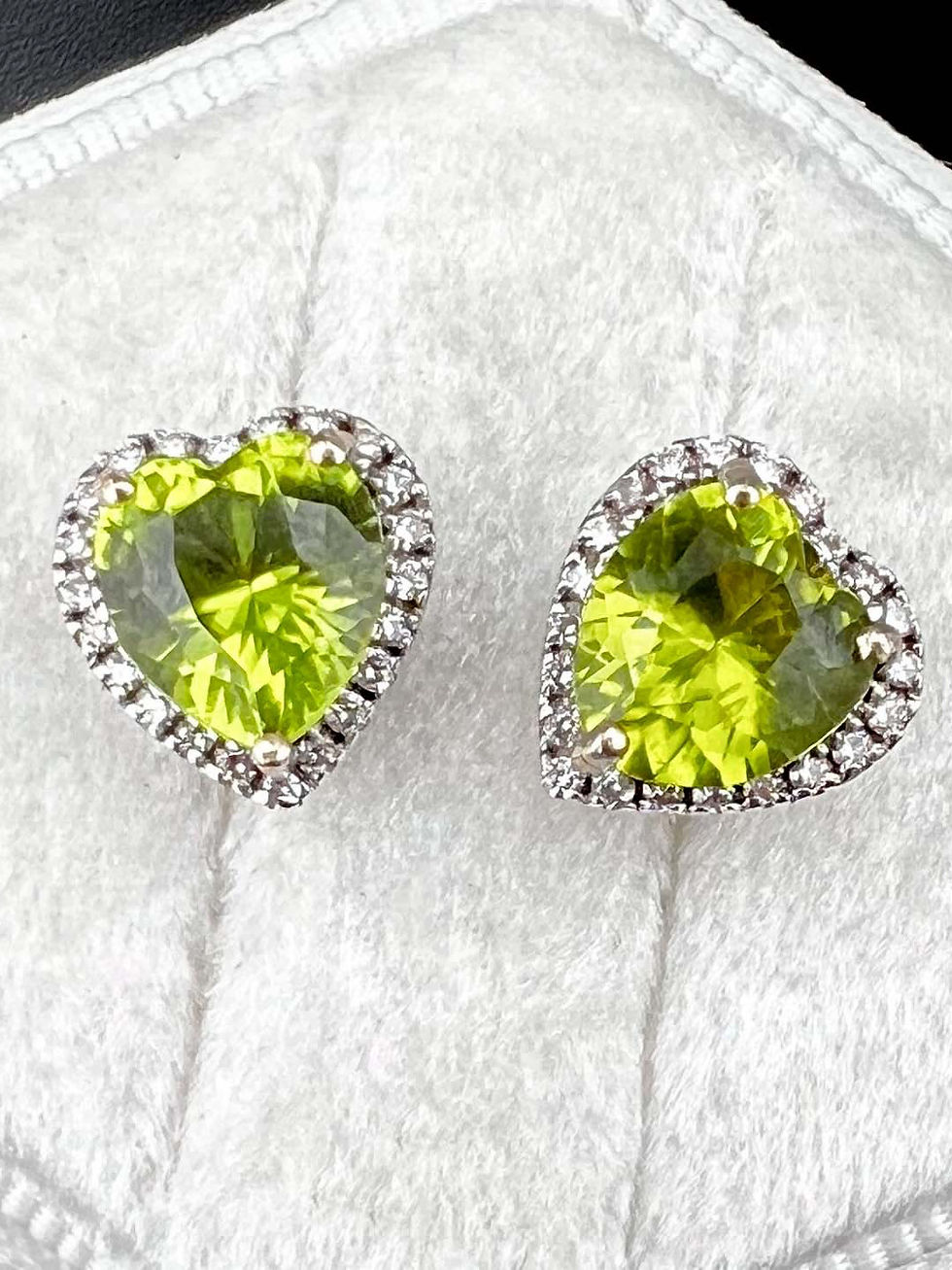 Thumbnail: Heart Peridot (2.86 ct) Earrings with Diamond Halo (0.22 ct) in 18k White Gold 