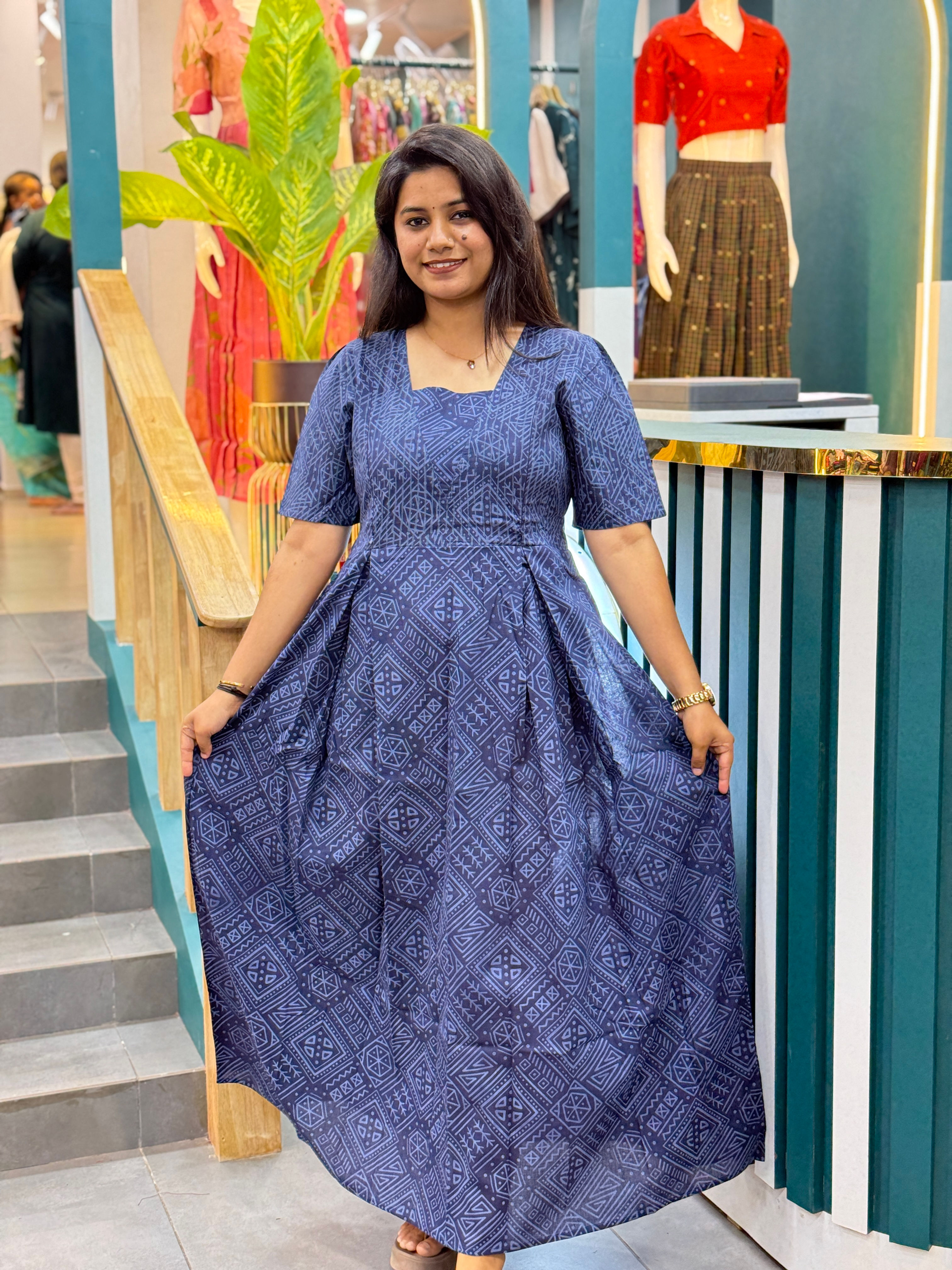 Ameeta F Pure Cotton Feeding Nighty with zip