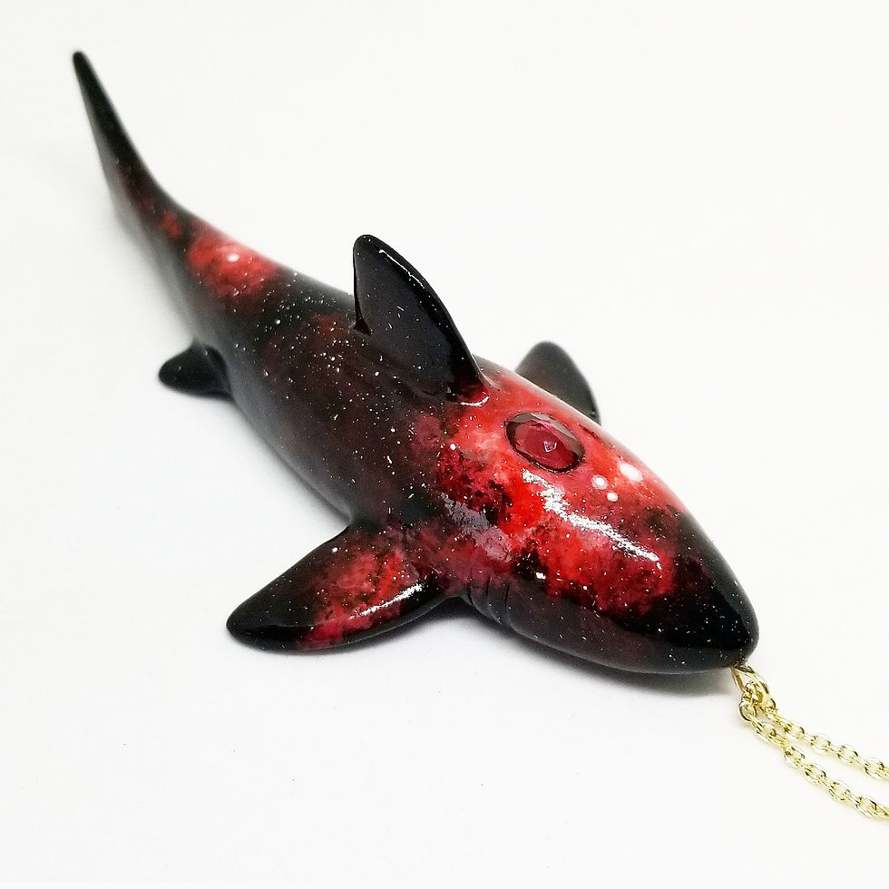 縮圖：Great White Galaxy Shark Pendant