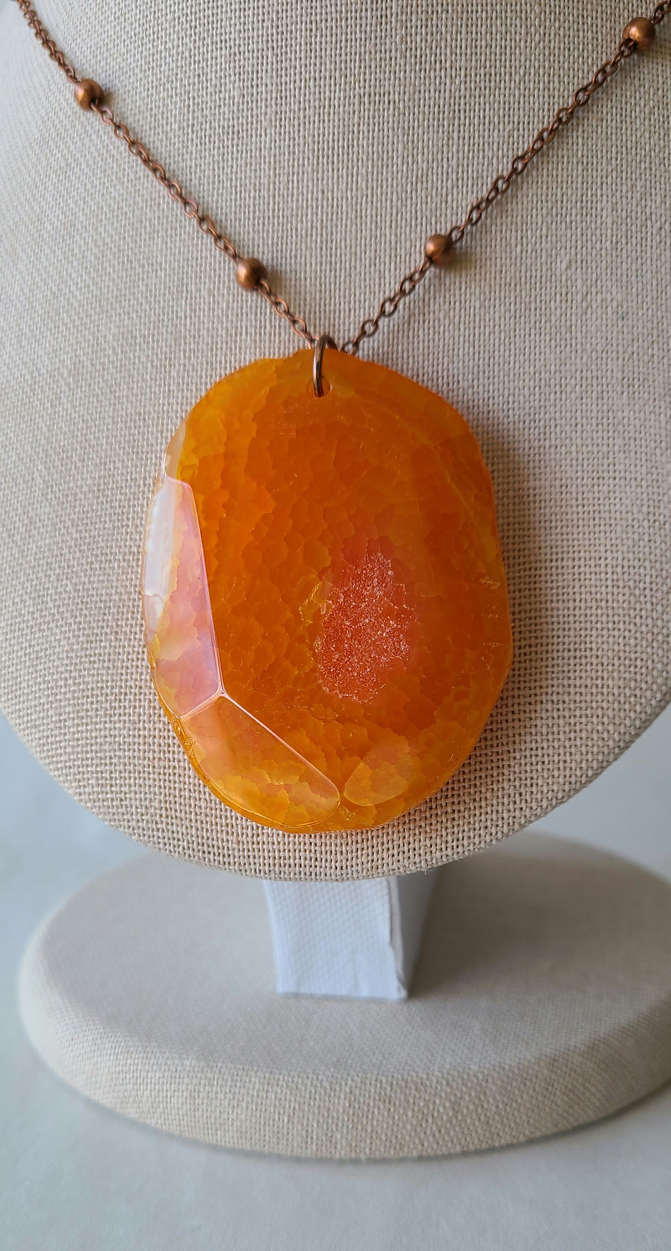 縮圖：Fiery Orange Druzy Agate Statement Necklace
