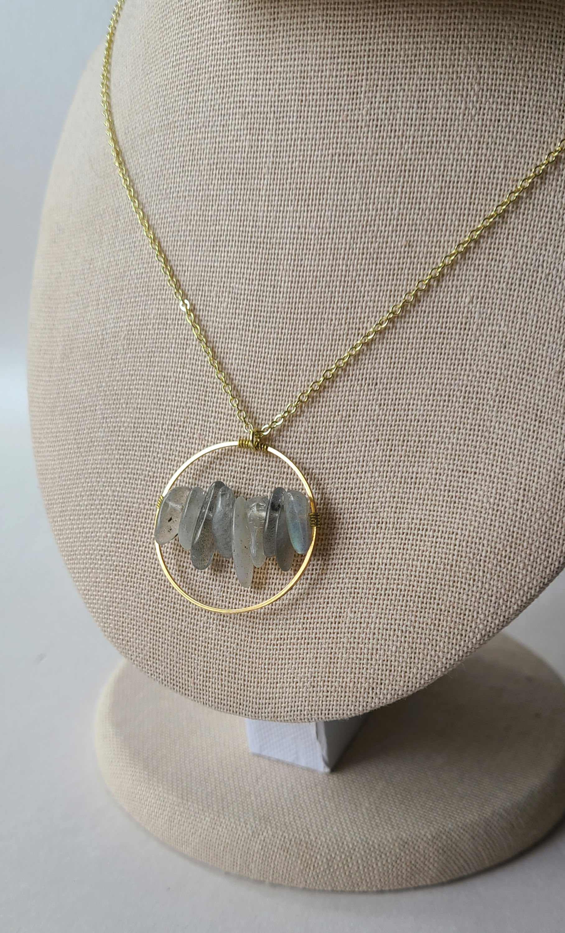 Labradorite Chip Gold Hoop Necklace