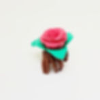 Miniatura: Brown Striped Jumping Spider with Rose Hat