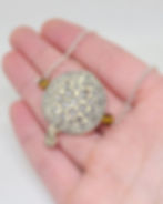 Миниатюра: White Pearl Stingray Necklace