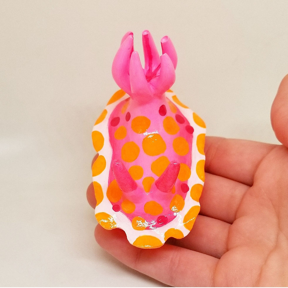 Hình thu nhỏ: Pink & Orange Nudibranch Figurine