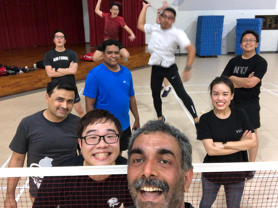 The fully geared participants came together to snap a fun shot during the outing to capture the exciting moment at the court.