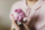femme fleur.jpg