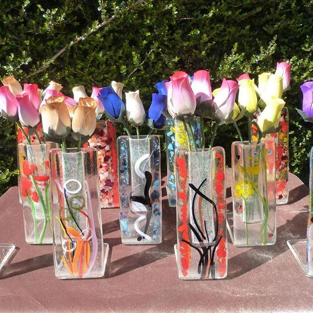 Pocket vases in the sun