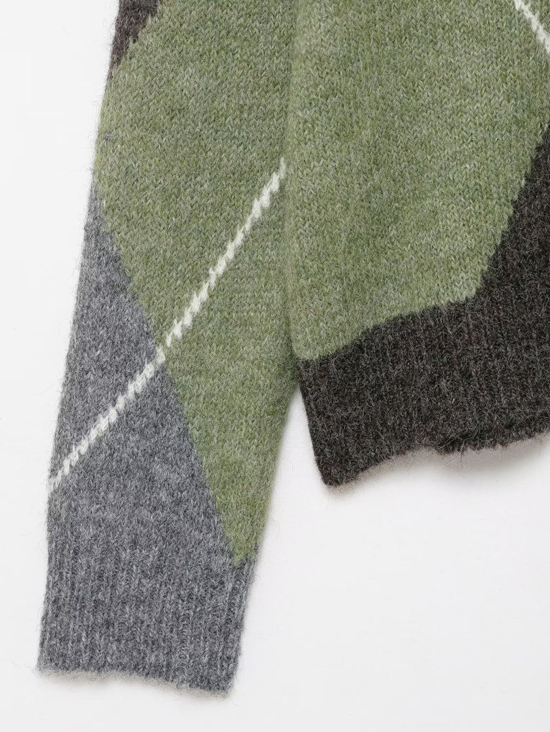 Thumbnail: Diamond Pattern Knit Long Sleeve Top