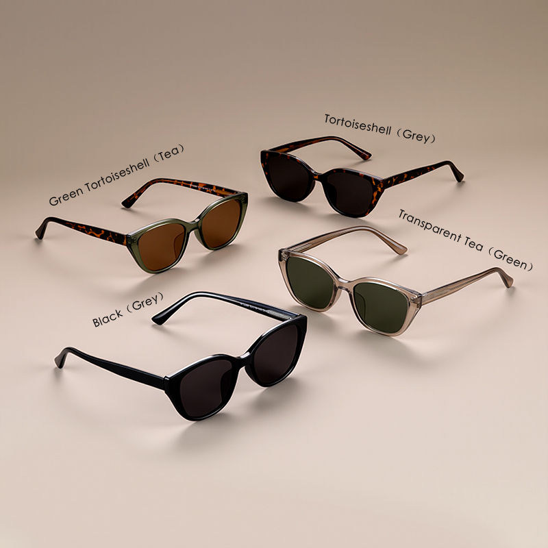 Thumbnail: Cat Eye Tortoiseshell Sunglasses
