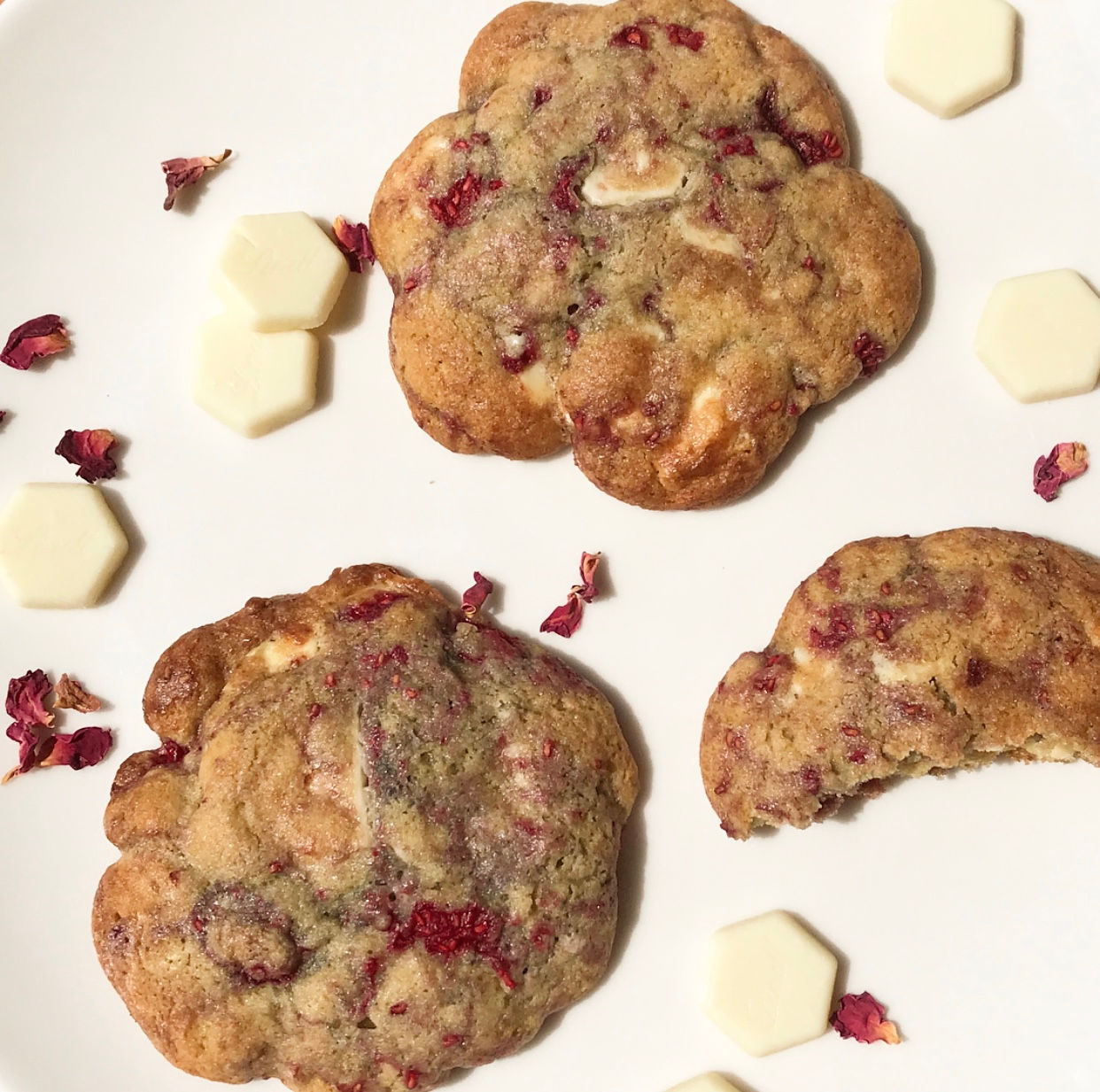 Raspberry Lindt White Chocolate Cookie