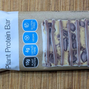 Amazonia Raw Plant Protein Bar Choc Chip Cookie Dough Review
