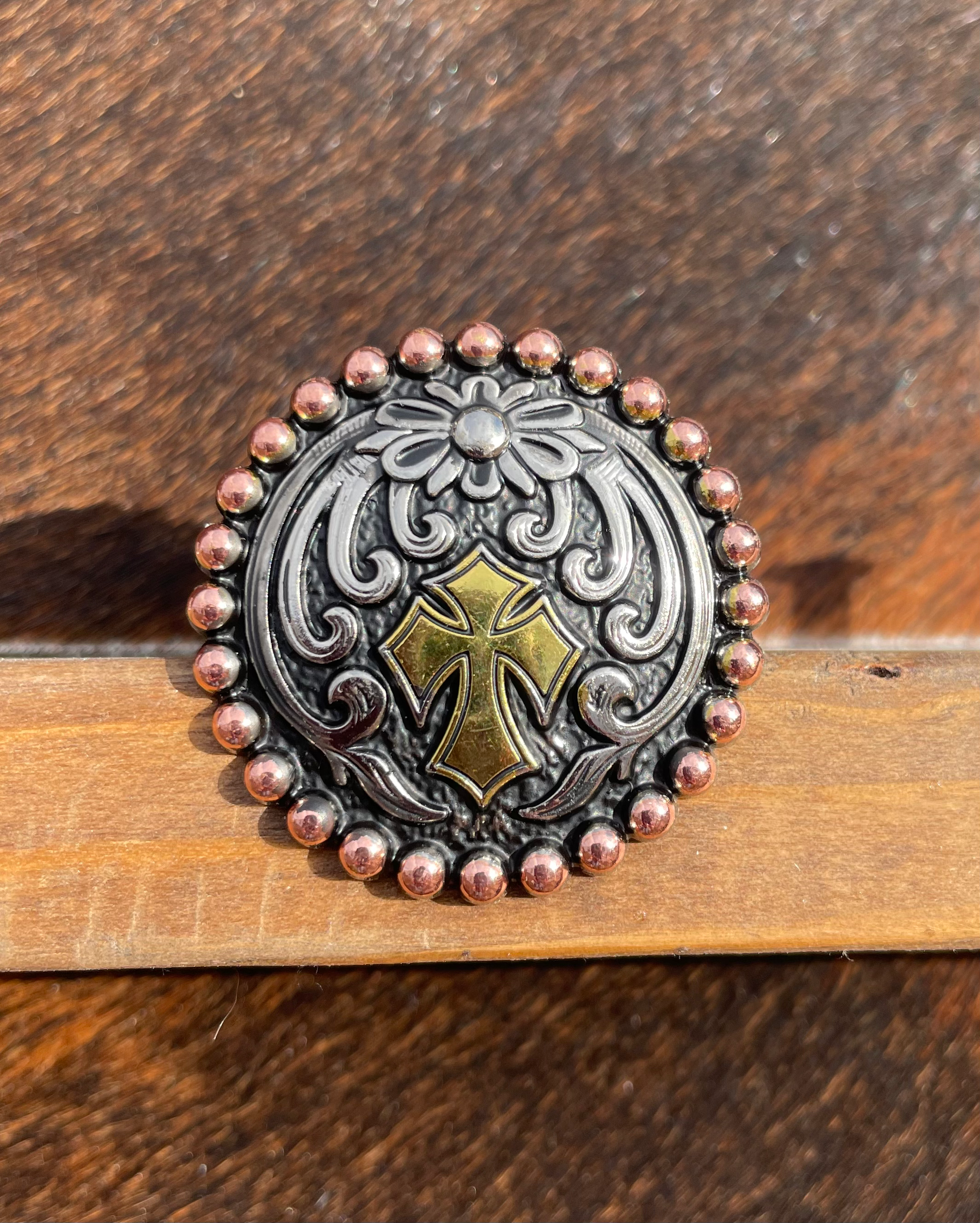 Cross w/ Floral Vine and Berry Round Slide SL102