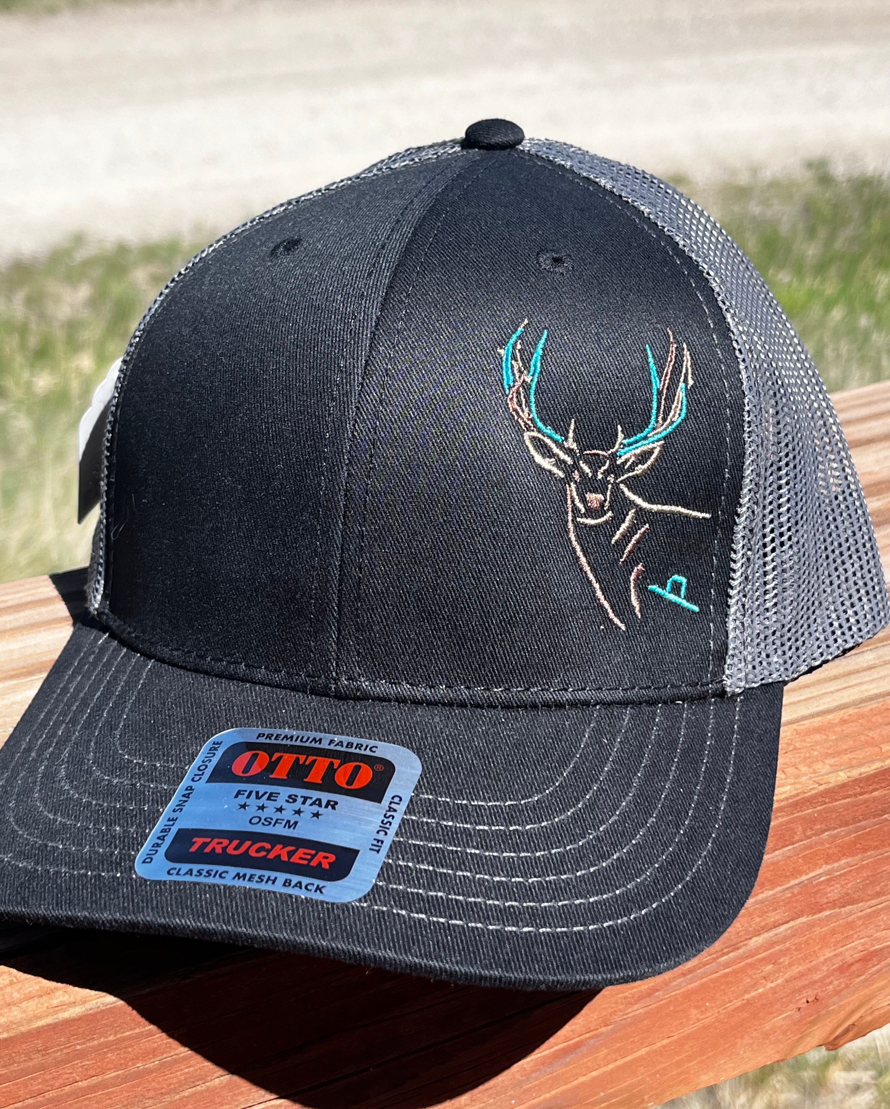 Trucker mesh back Deer hat